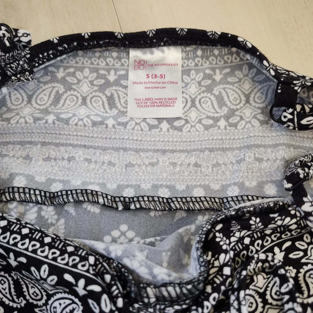 No Boundaries | Black & White Paisley Dress - Picture 3 of 5